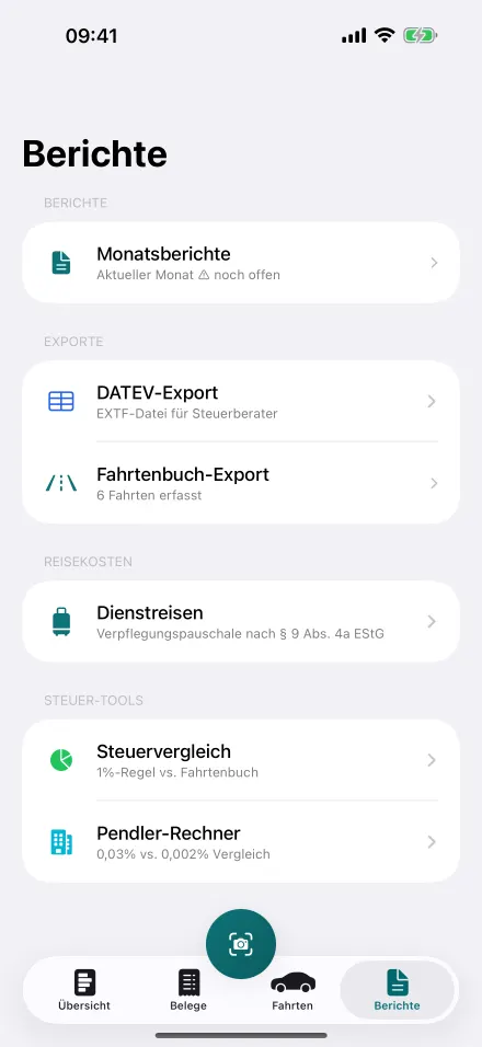 Berichte-Bildschirm mit Monatsberichten, DATEV-Export, Fahrtenbuch-Export, Dienstreisen und Steuer-Rechnern.